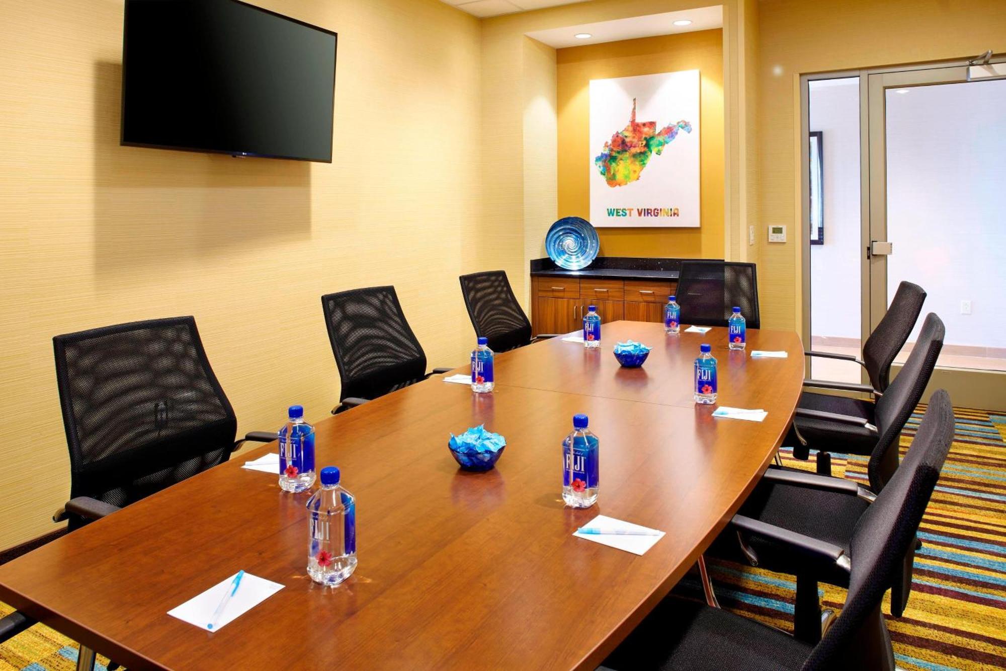 Fairfield By Marriott & Wheeling At The Highlands Triadelphia