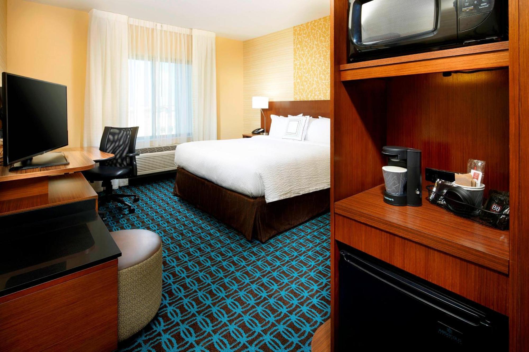 Hotel Fairfield By Marriott & Wheeling At The Highlands Triadelphia